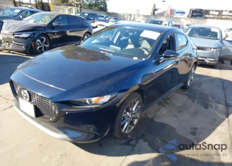 2021 Mazda Mazda3 Preferred z USA, uszkodzony, nr VIN JM1BPBLL5M1345319